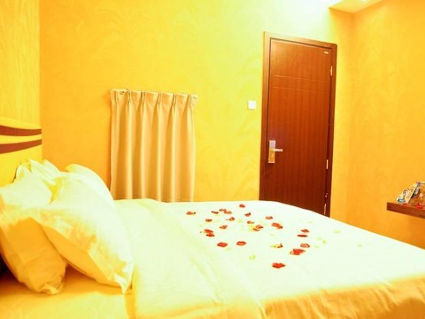 Shenzhen Luohu Art Hotel, Dongmen Shopping Center Esterno foto