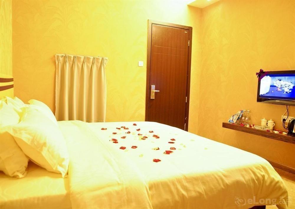 Shenzhen Luohu Art Hotel, Dongmen Shopping Center Esterno foto