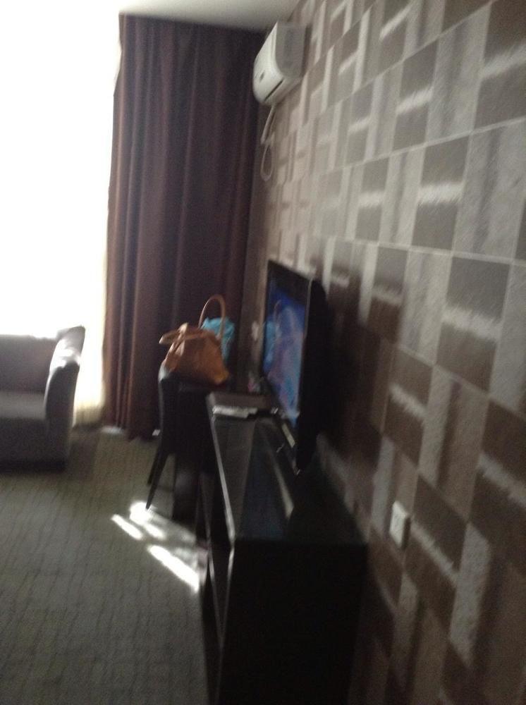 Shenzhen Luohu Art Hotel, Dongmen Shopping Center Esterno foto